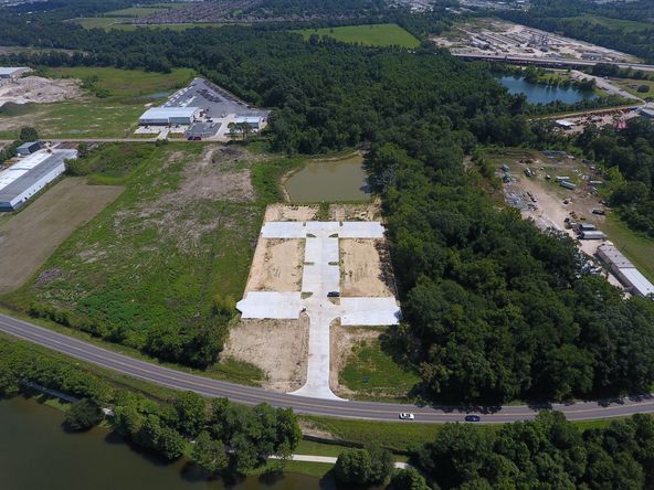 Perkins 8-Retail Suites: Perkins Road, Baton Rouge, LA 70810